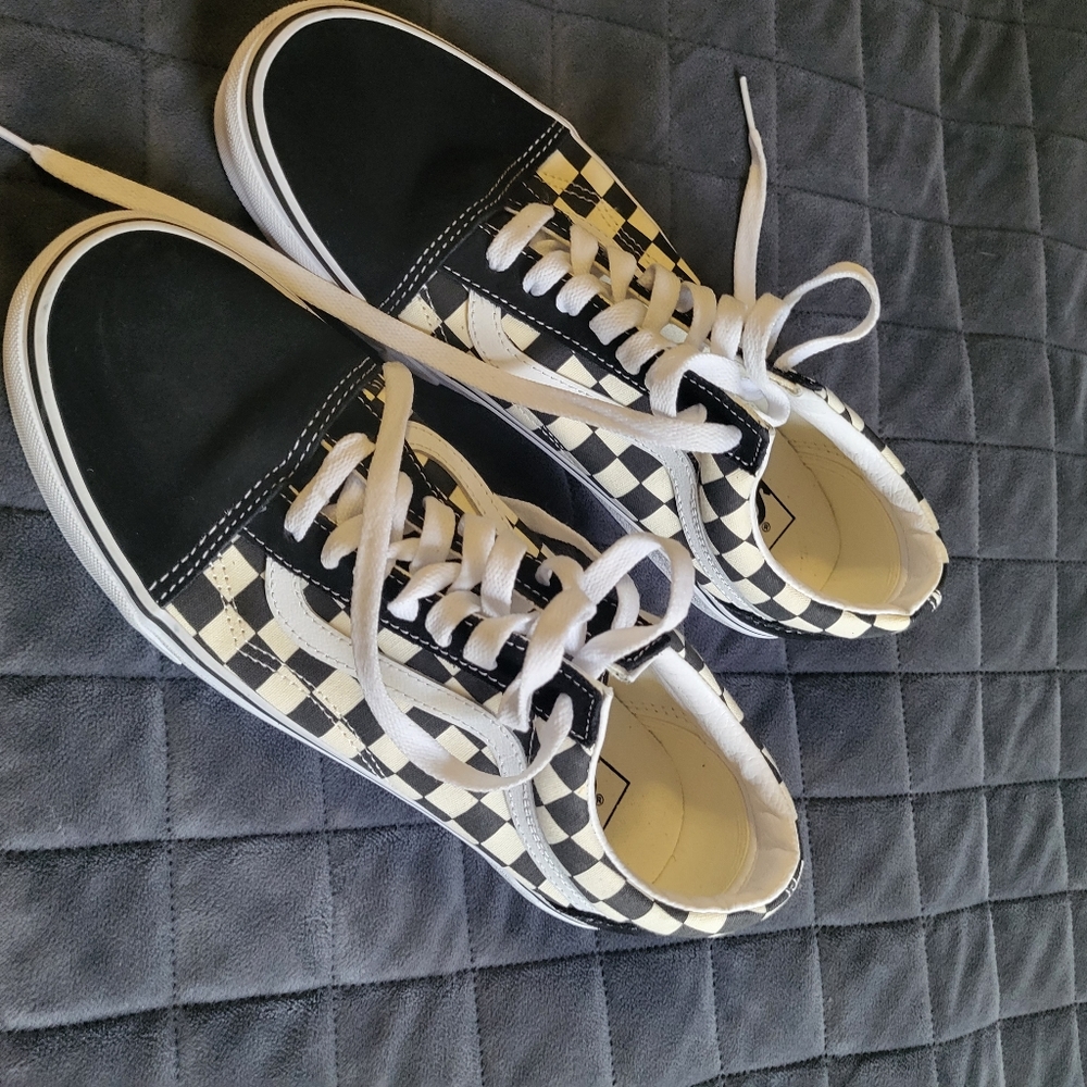 Vans Old Skool Checkerboard men's 9 / women's 10.5